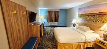 Standard Room, 1 Queen Bed