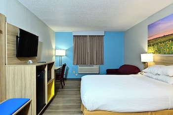 Standard Room, 1 Queen Bed