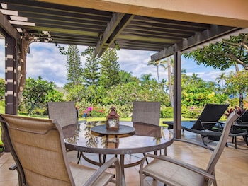 Condo, 2 Bedrooms (19B)