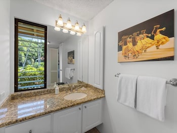 Condo, 1 Bedroom, Ocean View (34E)