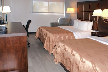 Room, 2 Queen Beds, Accessible, Non Smoking