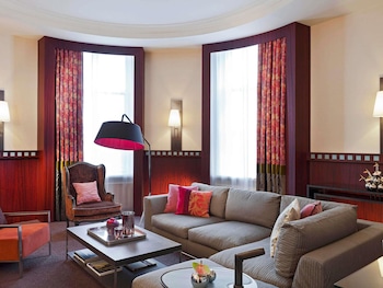 Suite, 2 Bedrooms (Imperial,Butler Service,Living Room)