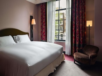 Suite (Canal House, Butler Service)