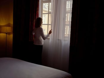 Junior Suite, 1 King Bed (View)