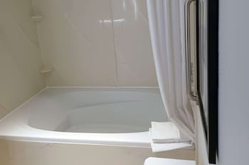 Room, 2 Queen Beds, Non Smoking