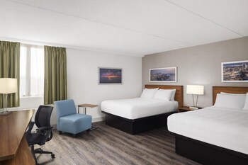 Suite, Multiple Beds, Non Smoking (Living Room;Walk-in Shower)