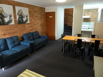 Two Bedroom Apartment - Weekly Stay