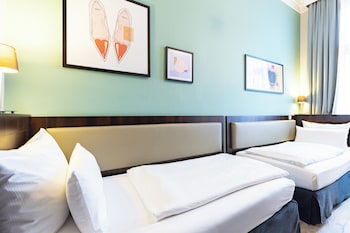 Standard Room, 2 Twin Beds