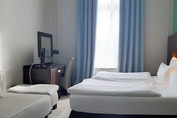 Standard Room, 1 King Bed with Sofa bed (Up to 3 Adults)