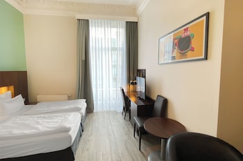 Standard Room, 2 Twin Beds