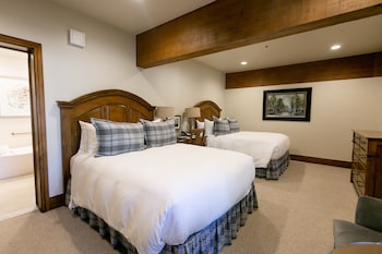 Deluxe Room, 2 Queen Beds