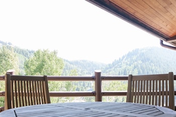 Suite, 1 Bedroom (Sterling)