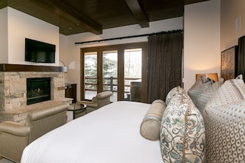 Luxury Suite, 3 Bedrooms, Hot Tub (PREMIUM)