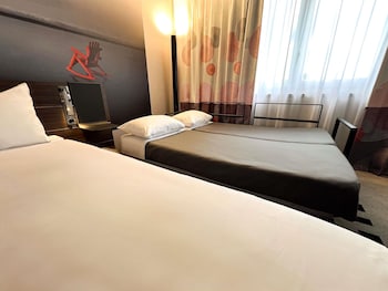 Classic Room, Multiple Beds