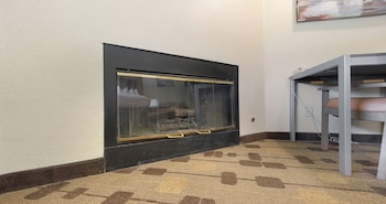Standard Room, 2 Queen Beds, Non Smoking, Fireplace (2nd Floor)