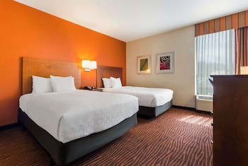 Standard Room, 2 Queen Beds, Non Smoking, Microwave