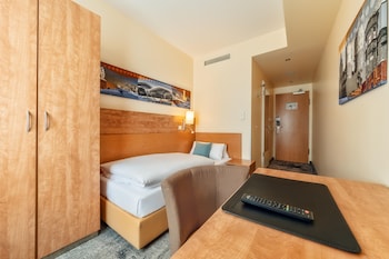 Comfort Single Room