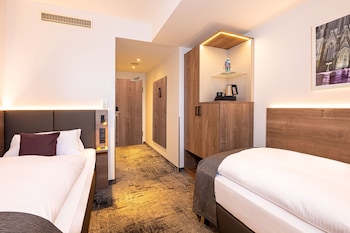 Comfort Twin Room