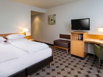 Superior Room, 1 King Bed