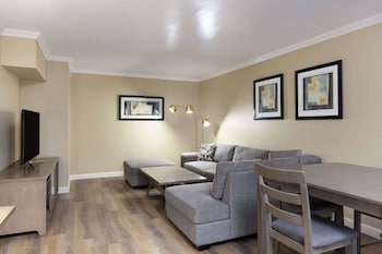 Suite, 1 Bedroom, Non Smoking