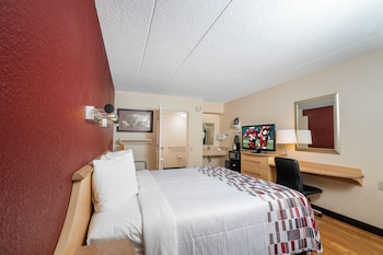 Deluxe Room, 1 King Bed, Accessible (Roll-In Shower, Smoke Free)