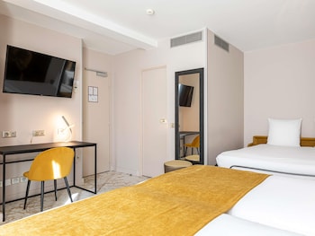 Classic Room, Multiple Beds