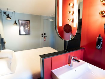 Standard Room, 1 Double Bed