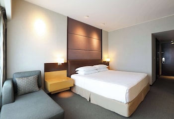 Room, 1 King Bed (View)
