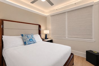 Economy Room, 1 King Bed