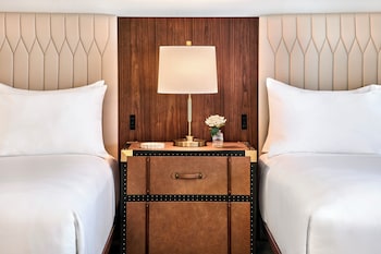 Deluxe Room, 2 Double Beds, Accessible
