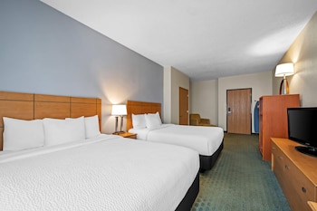 Room, 2 Queen Beds, Accessible, Non Smoking
