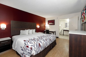 Deluxe Room, 1 King Bed, Accessible, Non Smoking