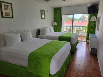 Standard Room, 2 Queen Beds