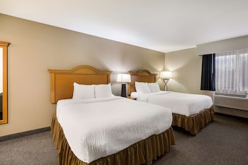 Standard Room, 2 Queen Beds, Non Smoking, Refrigerator & Microwave