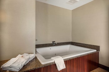 Suite, Non Smoking, Ground Floor (Upgrade)