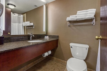 Suite, Multiple Beds, Non Smoking (Double Queen)