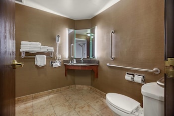 Suite, Multiple Beds, Accessible, Non Smoking
