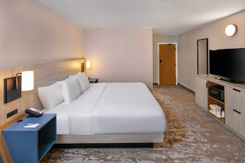 Room, 2 Queen Beds, Non Smoking (Upper Floor, Stair Access Only)