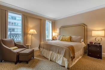 Suite, 2 Queen Beds (Madison)