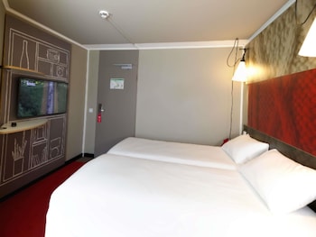 Standard Room, 2 Twin Beds