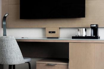Room, 1 King Bed