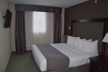 Premium Suite, 1 King Bed (Coast Premium King Junior Suite)