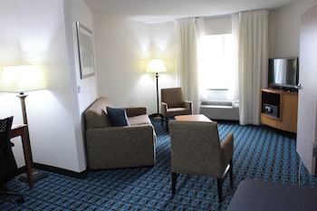 Suite, 1 Bedroom, Roll-in Shower