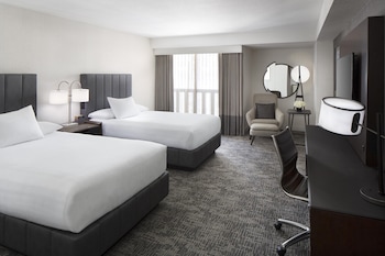 Club Room, 2 Double Beds (Regency Club Breakfast)