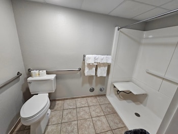 Room, 2 Queen Beds, Accessible, Non Smoking