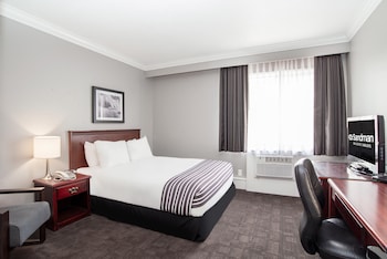 Standard Room, 1 Queen Bed