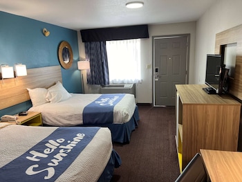 Room, 2 Double Beds, Non Smoking