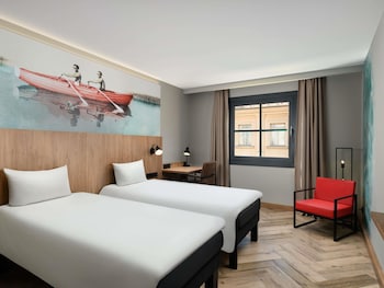 Executive Room, 2 Twin Beds