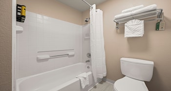 Suite, 1 King Bed, Non Smoking, Refrigerator & Microwave (with Sofabed)