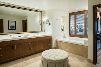 Club Suite, 1 Double Bed, Patio
